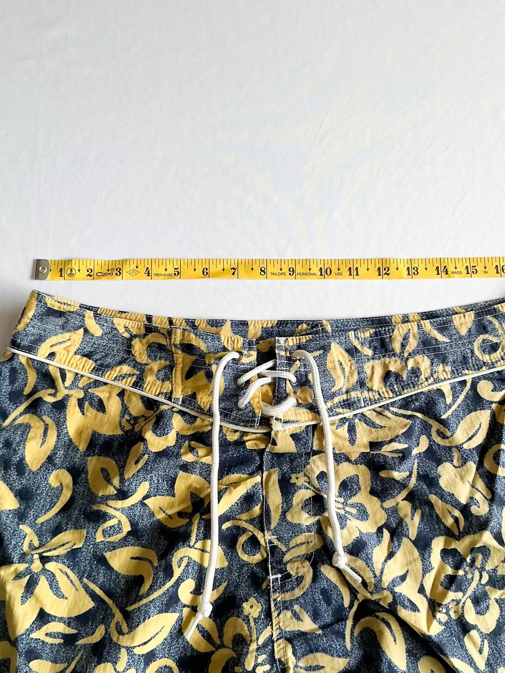 Op Vintage 90s Ocean Pacific Swim Trunks Mens Board Shorts Floral Nylon Size 38